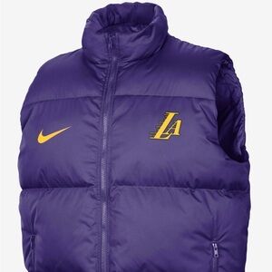 Nike LA Lakers City Edition Puffer Vest Purple FZ0335-504 PRIMALOFT Men’s Medium